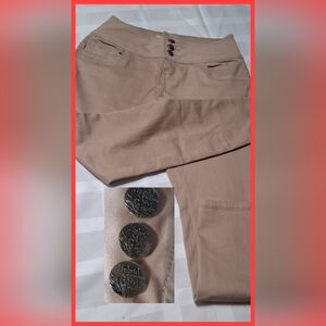 Hybrid & Company Tan Skinny Pants